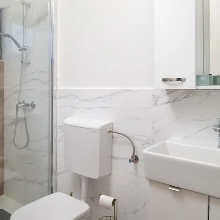 فيلة Akadia Kuca Za Odmor Sa Grijanim Bazenom زادار